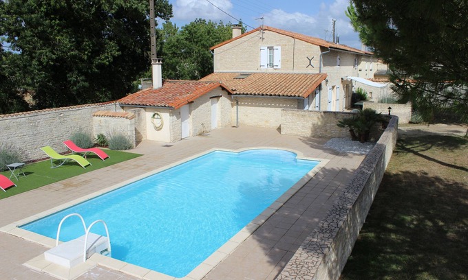 Prisse-la-Charriere Maison | Maison de vacances "La Marquise" 8 à 10 personnes