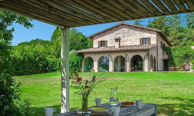 SantʼAngelo in Vado Maison | Holiday house Sant'Angelo in Vado for 1 - 20 persons with 10 bedrooms - Holiday home