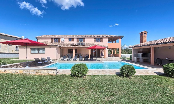 Rojnici Maison | Holiday house Barban for 1 - 14 persons with 5 bedrooms - Holiday home