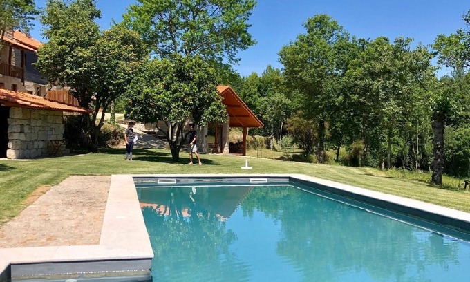 Casteloes Maison | Holiday house Bustelo for 1 - 6 persons with 3 bedrooms - Holiday home