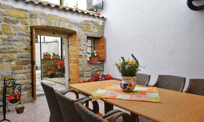 Cerovlje Maison | Holiday house for 6 people in a quiet Paz, in central Istria