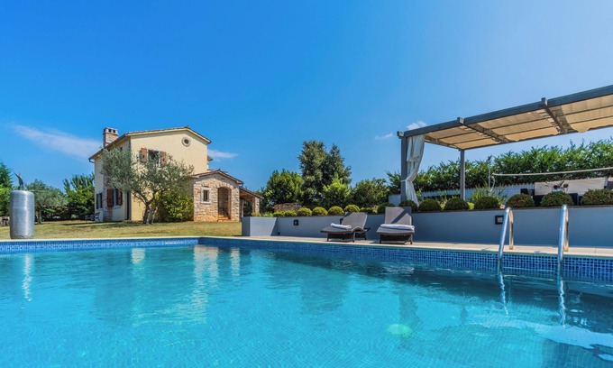 Muntic Villa | Maison de vacances Istrie Moderna * 3000 m2 de jardin, piscine privée, barbecue, WiFi