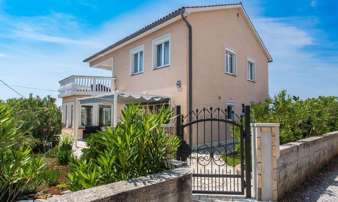 Milohnici Maison | Maison de vacances Krk (Stadt) pour 1 - 6 personnes avec 3 chambres à coucher - Maison de vacances
