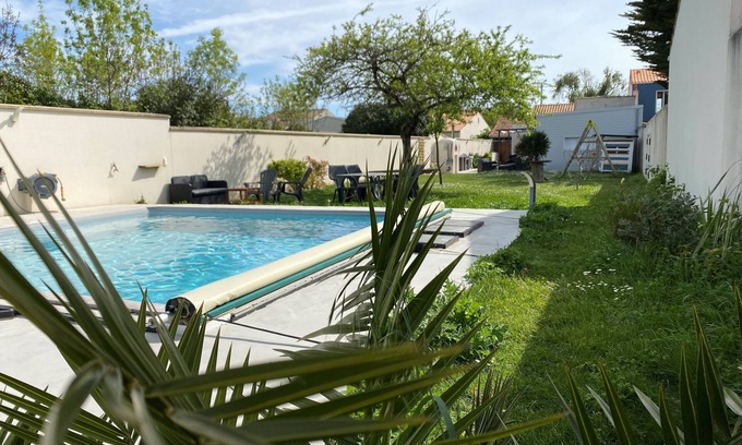 Aytre Villa | Villa de vacances avec piscine chauffée 28 degrés La Rochelle Aytré -