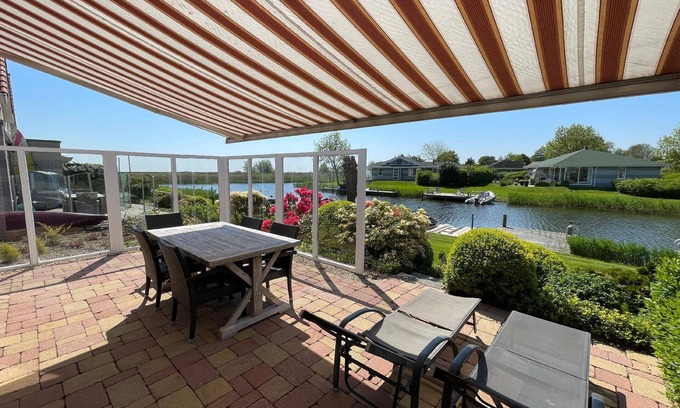 Makkum Maison | Maison de vacances Makkum FR pour 1 - 5 personnes avec 2 chambres à coucher - Maison jumelée
