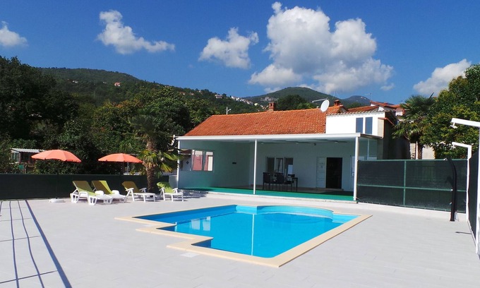 Ika Maison | Holiday house Nina