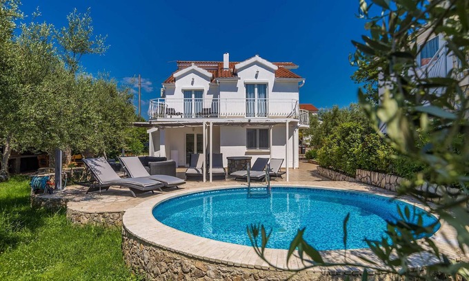 Brzac Maison | Maison de vacances OLIVE GARDEN