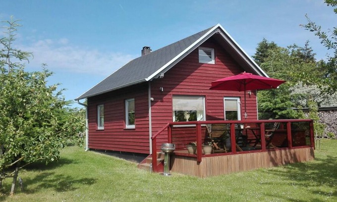 Lohme Maison | Maison de vacances sur 2 étages, avec une grande terrasse ensoleillée et un espace barbecue