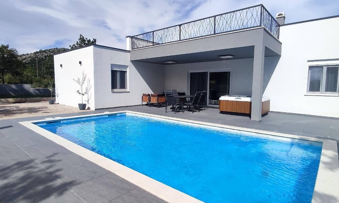 Posedarje Maison | Maison de vacances Posedarje pour 1 - 7 personnes avec 3 chambres à coucher - Maison mitoyenne