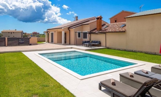 Bibici Maison | Holiday house Svetvinčenat for 1 - 8 persons with 3 bedrooms - Holiday home