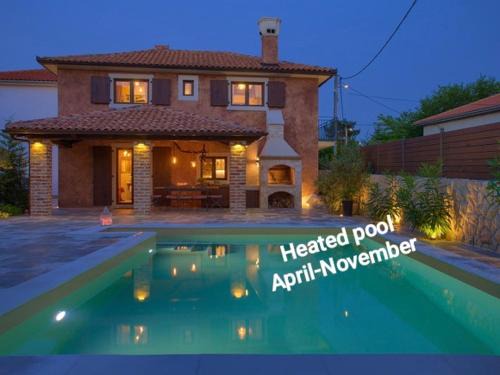 Pinezici Maison | Holiday House Ursa