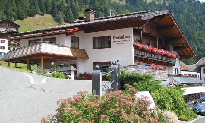 Maria Luggau Appartement | Maison de vacances Wassermühle à 250 m de la pension - Pension Prünster Ferienwohnungen
