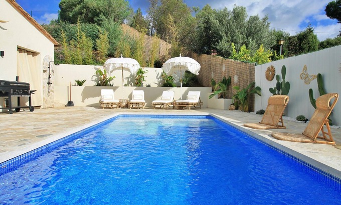 Rio d'Oro Villa | Location de vacances avec piscine privée à Calonge, Catalogne, Espagne pour 6 personnes