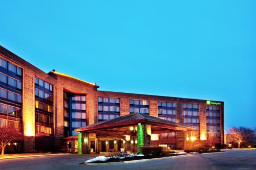 Village of Lakewood Hôtel | Holiday Inn Chicago Nw Crystal Lk Conv Ctr by IHG