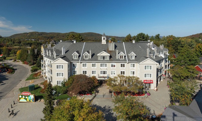 Mont-Tremblant Pedestrian Village Hôtel | Holiday Inn Express and Suites Tremblant by IHG