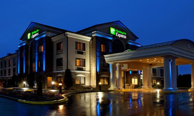 Mercer Hôtel | Holiday Inn Express Grove City by IHG