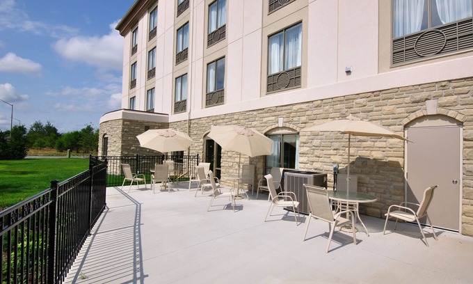 Ottawa Division Hôtel | Holiday Inn Express Hotel & Suites Ottawa Airport by IHG