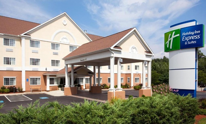 Hudson Hôtel | Holiday Inn Express Hotel & Suites Boston - Marlboro by IHG
