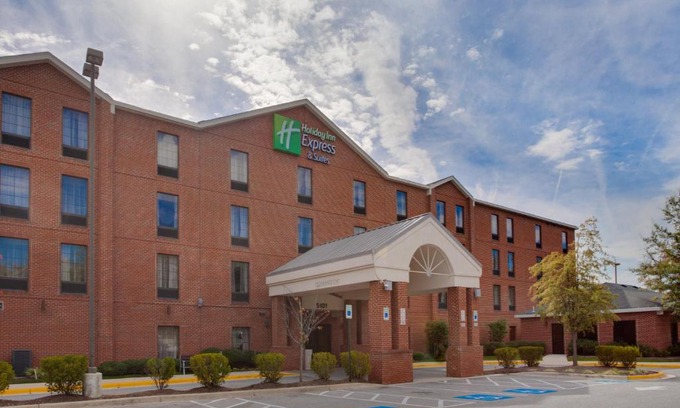 Lake Arbor Hôtel | Holiday Inn Express I-95 Capitol Beltway - Largo by IHG