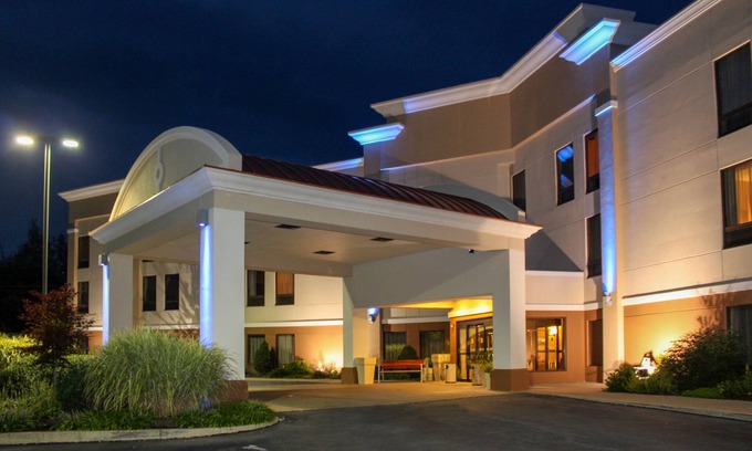 West Milton Hôtel | Holiday Inn Express Lewisburg/New Columbia by IHG