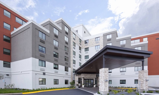 Roseville Hôtel | Holiday Inn Express Roseville-St. Paul by IHG