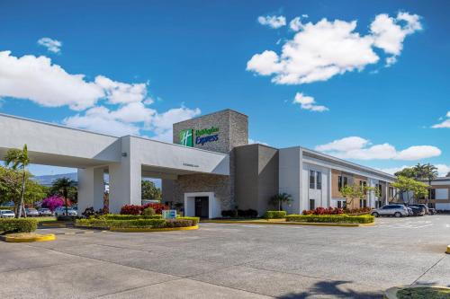 Cacique Hôtel | Holiday Inn Express San Jose Costa Rica Airport by IHG