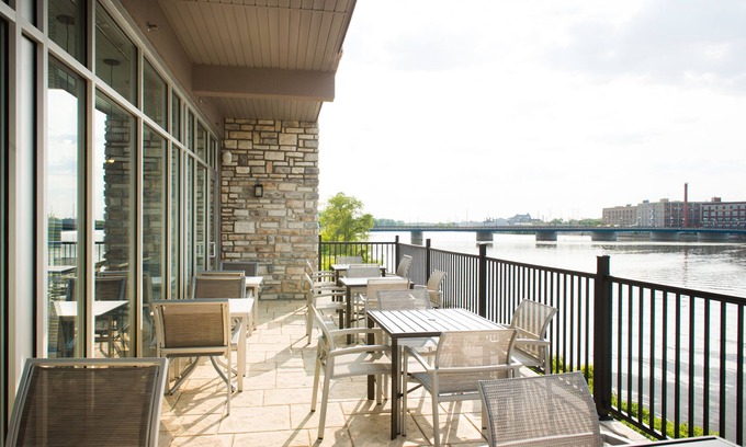 Galt Hôtel | Holiday Inn Express & Suites Rock Falls by IHG