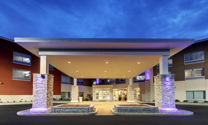 Galesburg Hôtel | Holiday Inn Express & Suites Galesburg by IHG