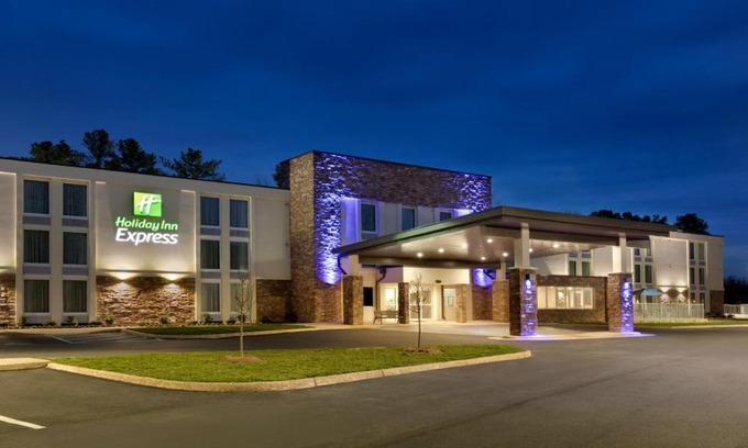Williamsburg Hôtel | Holiday Inn Express - Williamsburg Busch Gardens Area by IHG