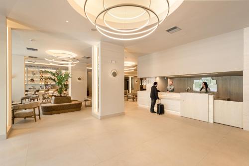 Vardaris Hôtel | Holiday Inn Thessaloniki by IHG