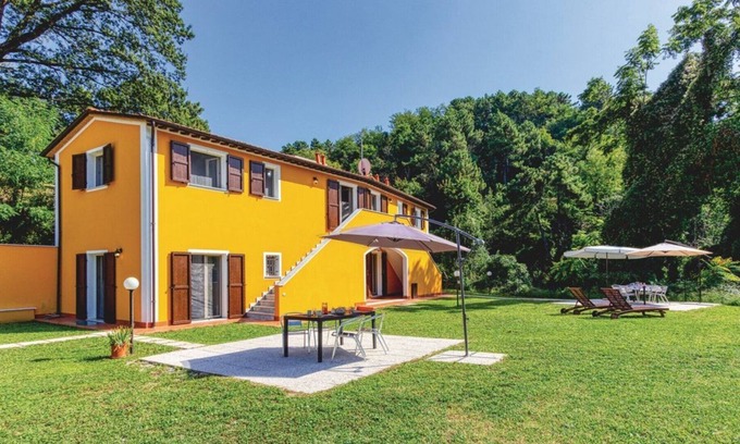 Carrara Maison | Holiday Michelangelo