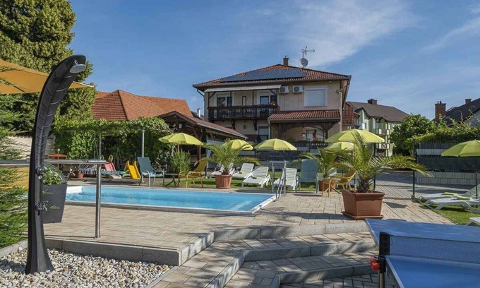 Heviz Appartement | Chambre de vacances non loin du bain thermal