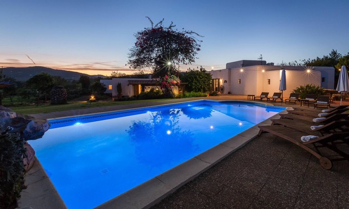 Santa Eulalia del Rio Cottage | Grande Villa pour 14 pers. cadre unique