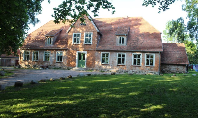 Dummerstorf Cottage | Vacances dans le presbytère historique près de Rostock loin du tourisme de masse