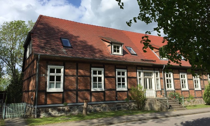 Ivenack Appartement | Vacances sur le lac Ivenacker - confort dans le grenier avec vue sur le parc