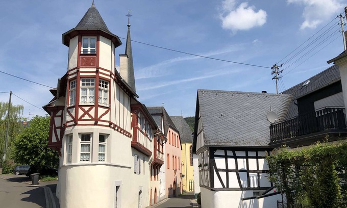 Wolf Maison | Holidays on the Moselle in the historic winegrower's house