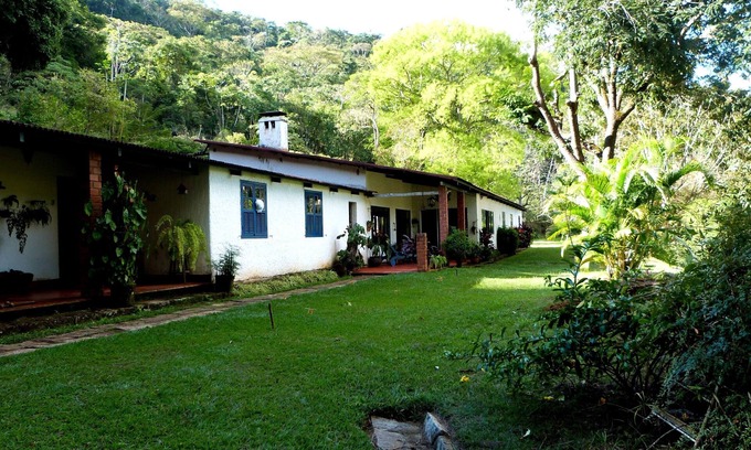 Petropolis Autre | Vacances proche de la nature, avec le silence, la paix et le confort dans un cadre rustique