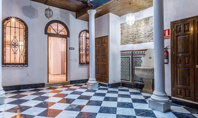 La Goleta Appartement | Holidays2Malaga Molinillo Premium Duplex in the city center renovated top style