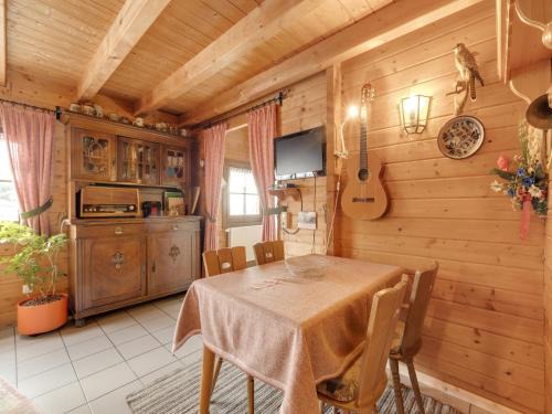 Waffenrod Maison | Holzferienhaus in Hinterrod mit Sauna