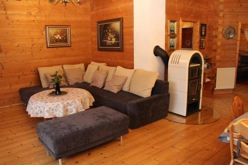 Eging am See Appartement | Holzkastl