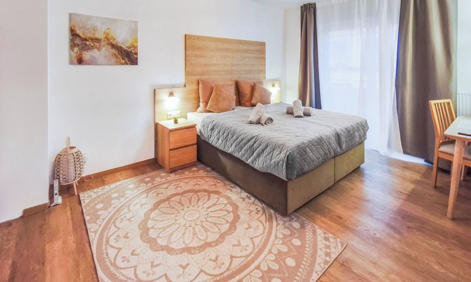 Mitte Appartement | Home 1 - Pure luxury, stylish living in a central location in Nuremberg