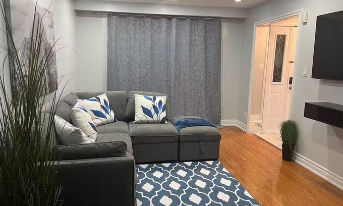 Malton Maison | Home away from Home-YYZ Airport