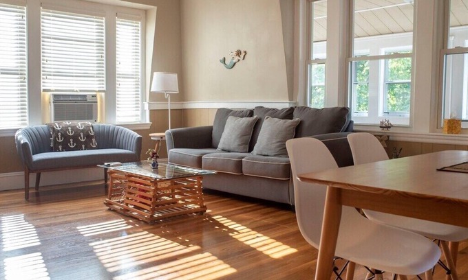 Quincy Appartement | Home Away from Home | Next to Boston & Beach, EV+