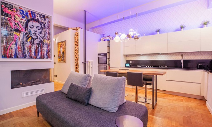 Navigli Appartement | Home Boutique with Courtyard-Design&Fashion District