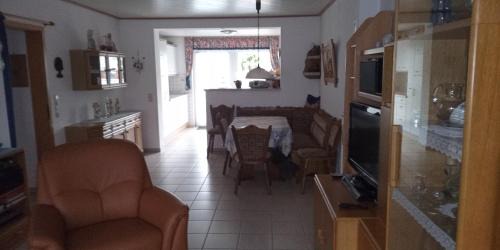 Oberdorla Appartement | Home