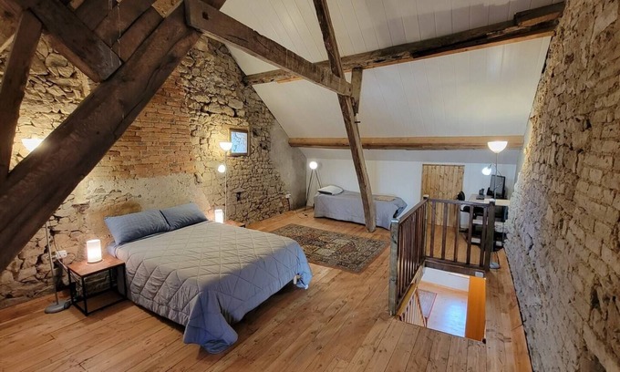 Bord-Saint-Georges Maison | Your dream French vacation begins here