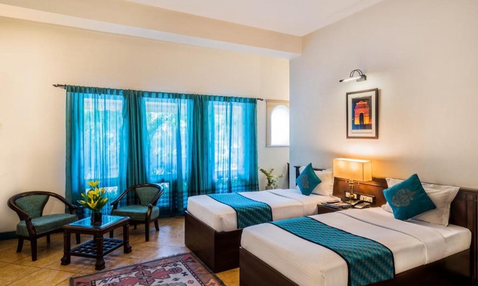 Greater Kailash I Hôtel | Home@F37 Kailash Colony Metro