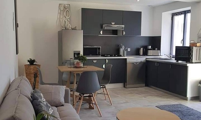 Sainte-Genevieve-les-Gasny Appartement | Homerez - Apt. Sainte-Geneviève-lès-Gasny