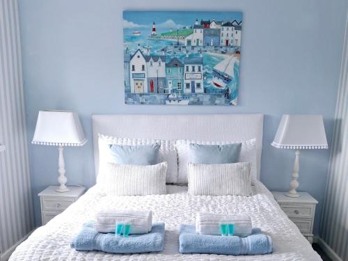 Rochford Maison | HOME from HOME GUEST HOUSE