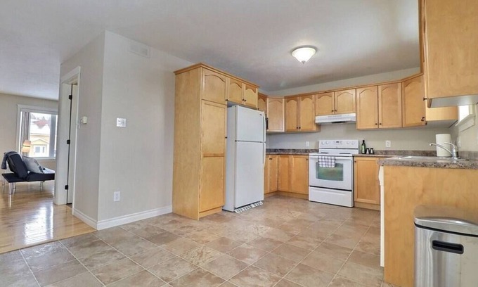 Moncton Maison | Home in Central Moncton WFH NBCC